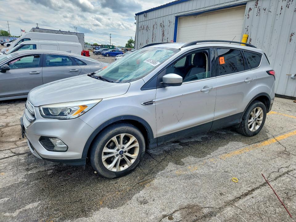 Фото 1 с аукциона – 2017 FORD ESCAPE с VIN 1FMCU0GD7HUD92923