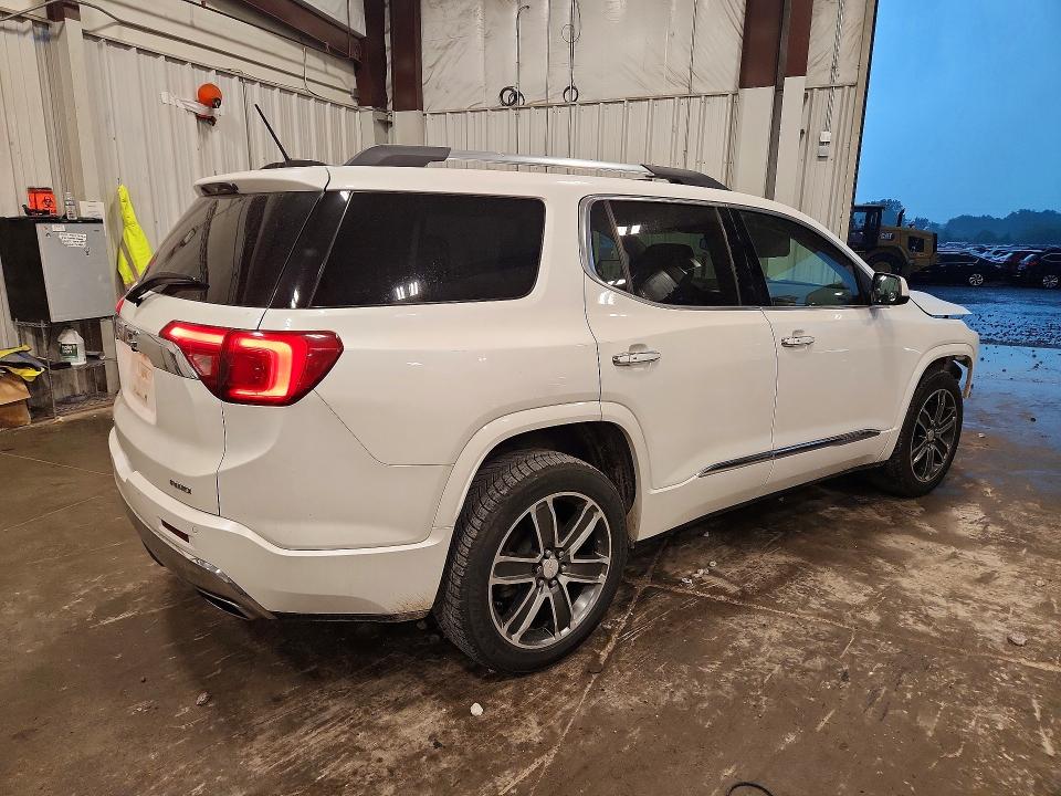 Photo 3 from auction – 2019 GMC ACADIA with VIN 1GKKNXLSXKZ127728