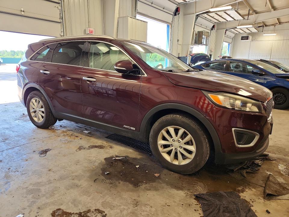 Photo 4 from auction – 2018 KIA SORENTO with VIN 5XYPGDA55JG338887