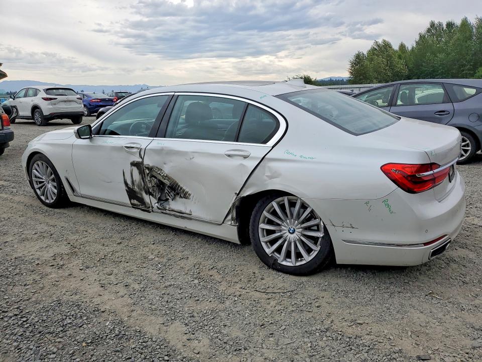 Photo 2 from auction – 2016 BMW 740 with VIN WBA7E2C53GG504155
