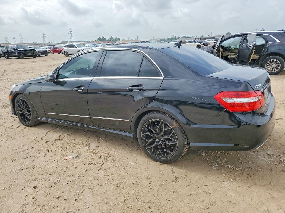 Photo 2 from auction – 2010 MERCEDES-BENZ E with VIN WDDHF8HB7AA085801