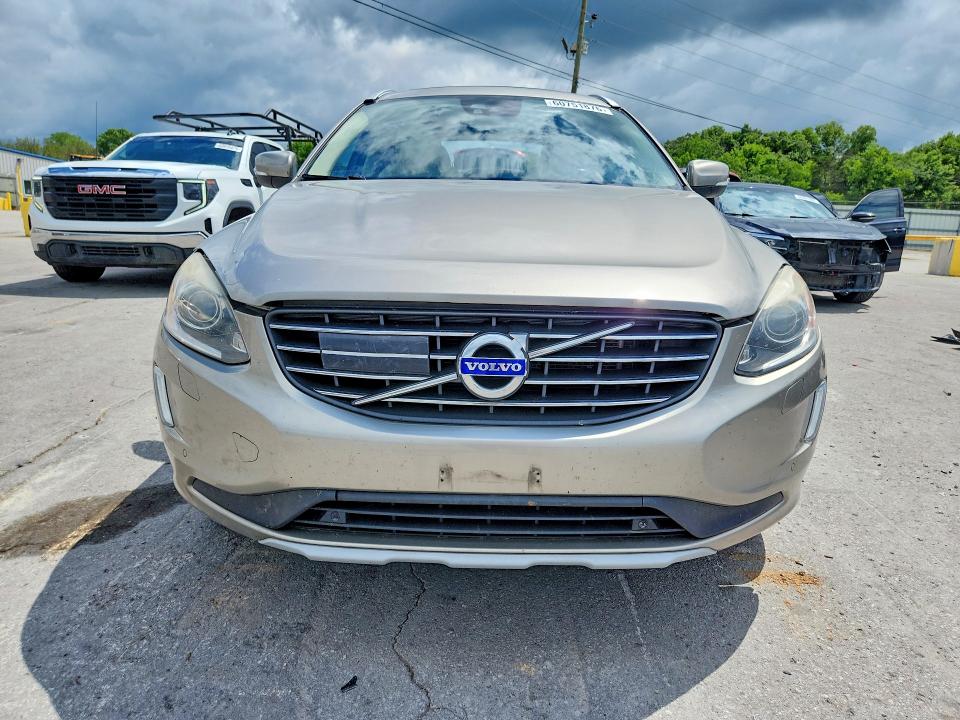 Photo 5 from auction – 2016 VOLVO XC60 with VIN YV449MRM5G2918665