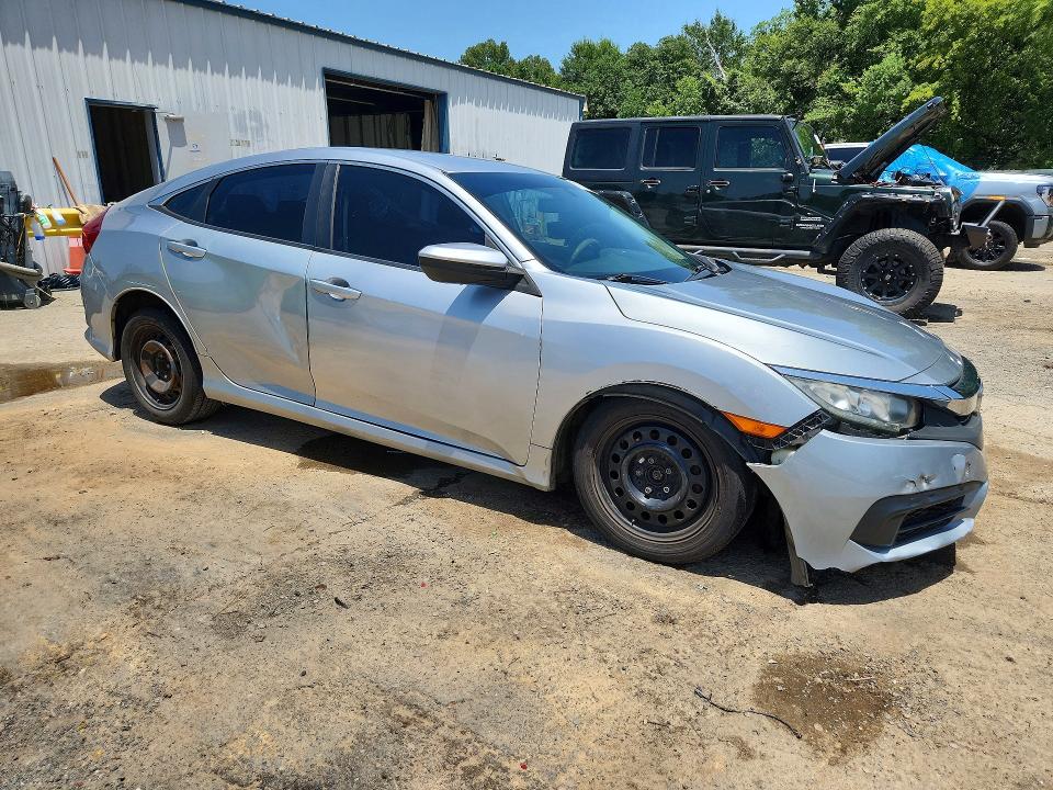 Photo 4 from auction – 2016 HONDA CIVIC with VIN 19XFC2F5XGE046551