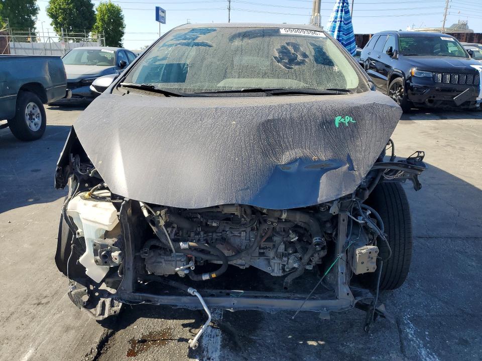 Photo 5 from auction – 2016 TOYOTA PRIUS C with VIN JTDKDTB39G1123886