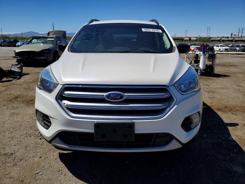 Photo 5 from auction – 2018 FORD ESCAPE with VIN 1FMCU0GD2JUC19140