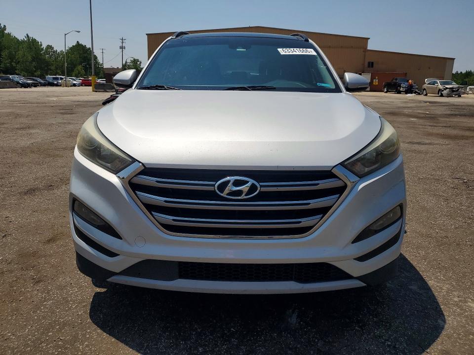 Photo 5 from auction – 2017 HYUNDAI TUCSON with VIN KM8J33A23HU276668