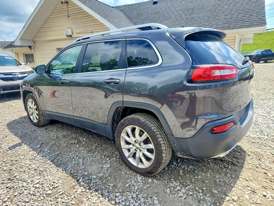 Photo 2 from auction – 2015 JEEP CHEROKEE with VIN 1C4PJLDS9FW516176