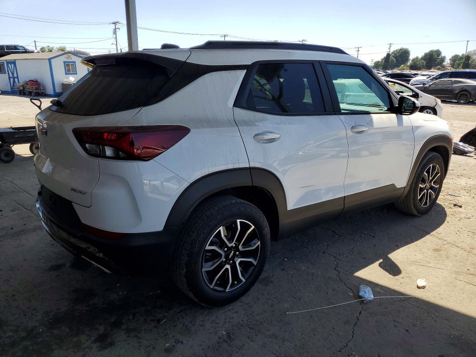Photo 3 from auction – 2023 CHEVROLET TRAILBLAZER with VIN KL79MVSLXPB132999