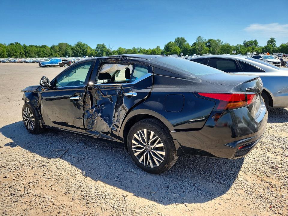 Фото 2 с аукциона – 2024 NISSAN ALTIMA с VIN 1N4BL4DW3RN326421