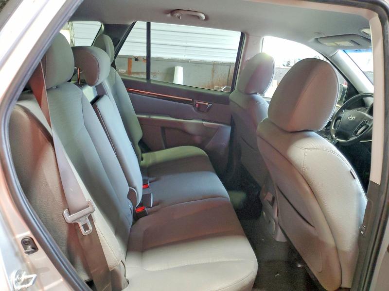 Photo 11 from auction – 2011 HYUNDAI SANTA FE with VIN 5XYZGDAB6BG041210