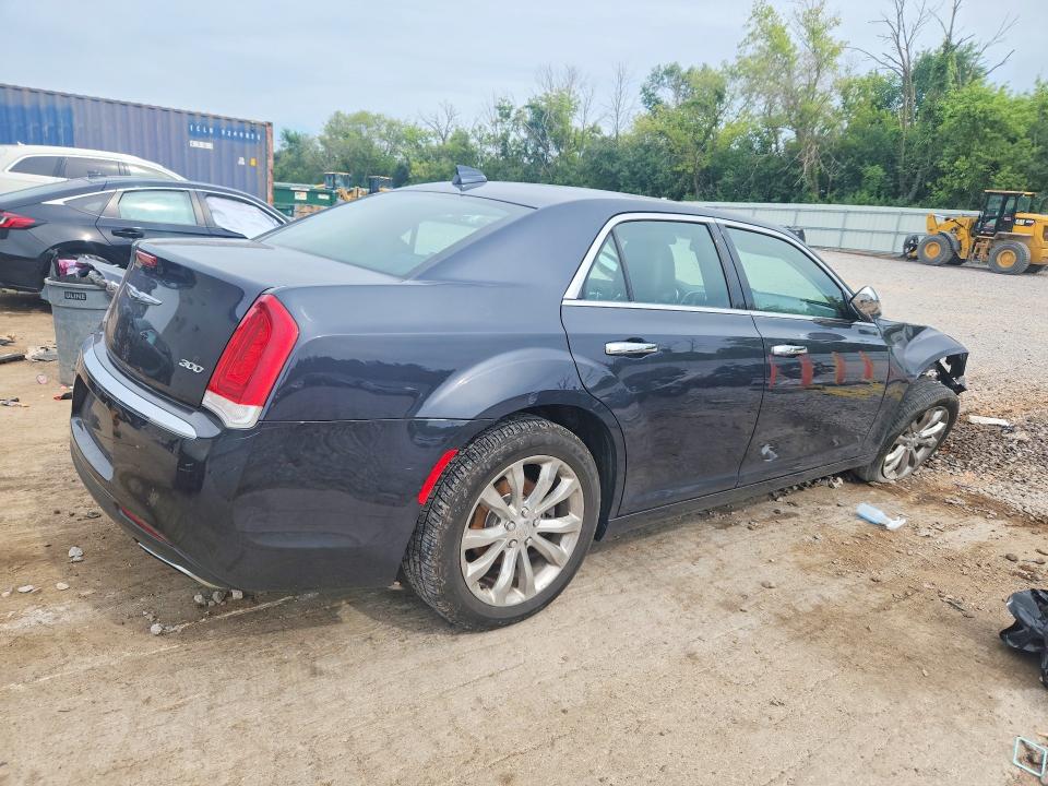 Photo 3 from auction – 2017 CHRYSLER 300 with VIN 2C3CCARG5HH534326