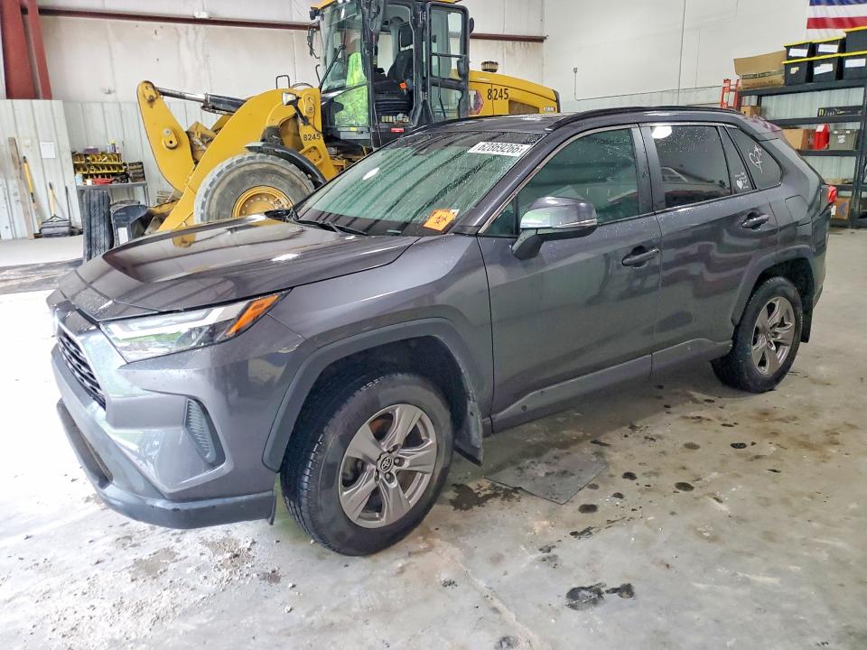 Photo 1 from auction – 2022 TOYOTA RAV4 with VIN 2T3P1RFV0NC316053
