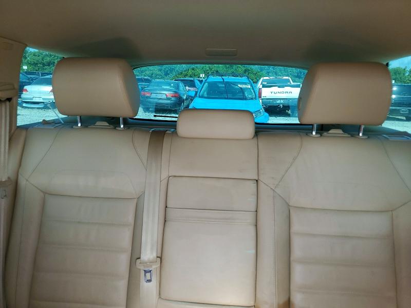 Photo 10 from auction – 2010 VOLKSWAGEN TOUAREG with VIN WVGFK7A93AD000946