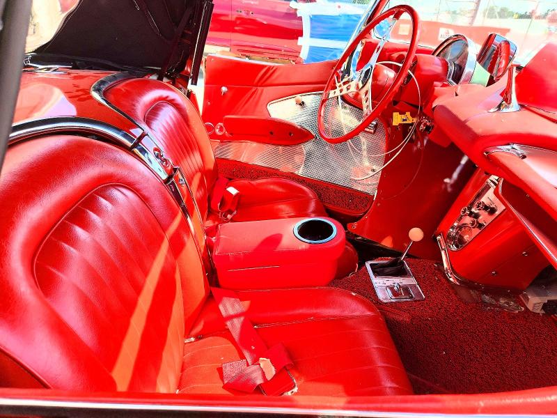 Photo 10 from auction – 1960 CHEVROLET CORVETTE with VIN 00867S105117