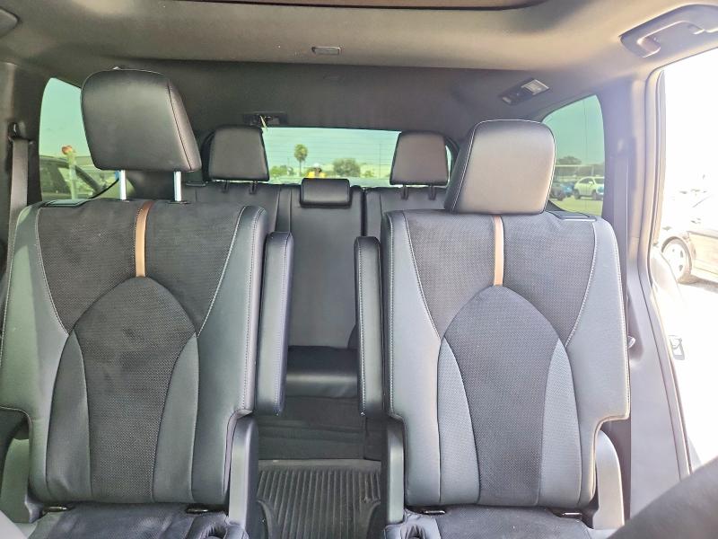 Photo 10 from auction – 2026 TOYOTA GRAND HIGHLANDER HYBRID with VIN 5TDADAB51TS032254