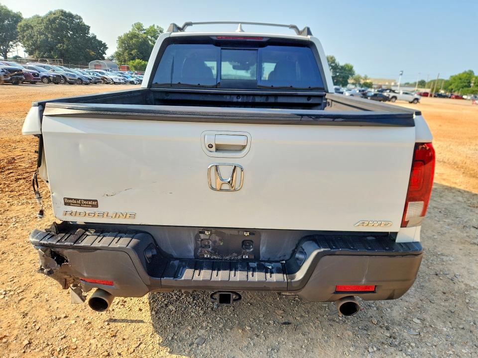 Photo 6 from auction – 2021 HONDA RIDGELINE with VIN 5FPYK3F51MB019110