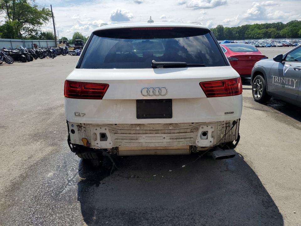 Photo 6 from auction – 2018 AUDI Q7 with VIN WA1LHAF78JD044350