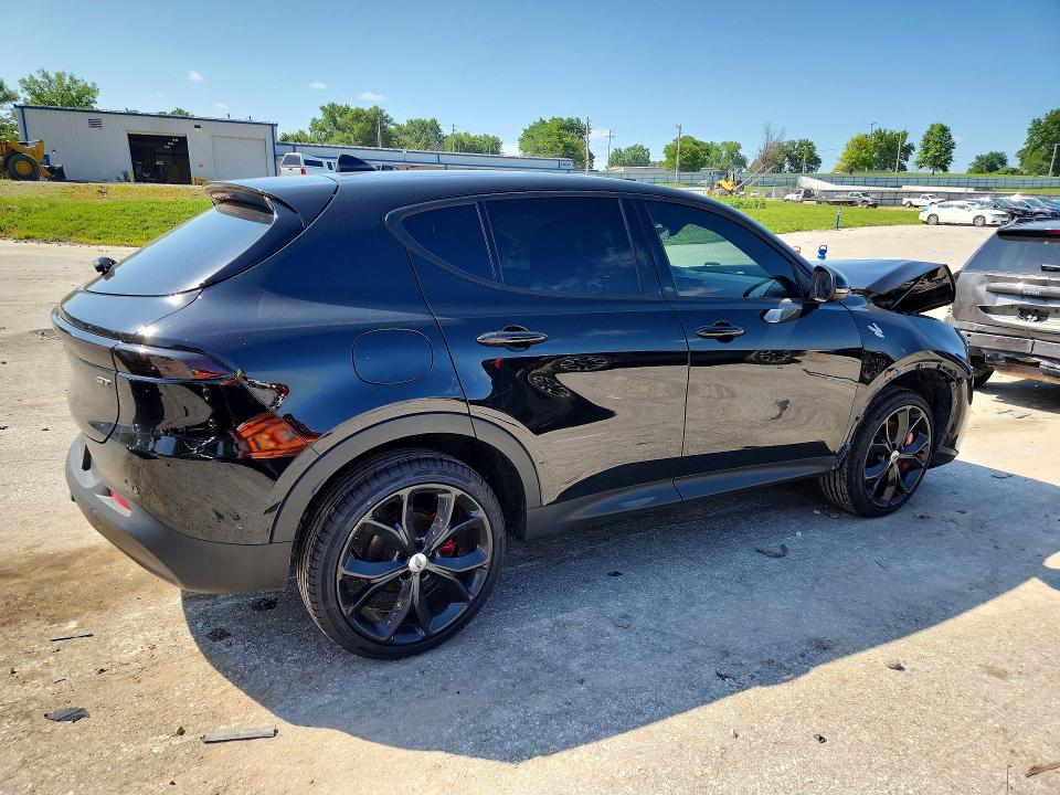 Photo 3 from auction – 2024 DODGE HORNET with VIN ZACNDFAN1R3A37337