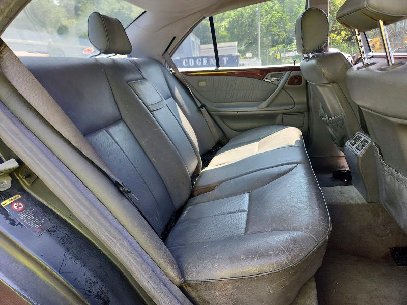 Photo 10 from auction – 2002 MERCEDES-BENZ E with VIN WDBJF82J72X063922