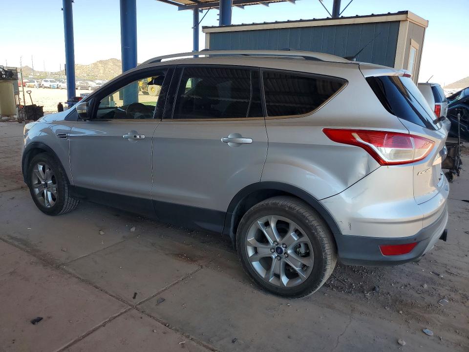 Photo 2 from auction – 2016 FORD ESCAPE with VIN 1FMCU0J96GUB15862