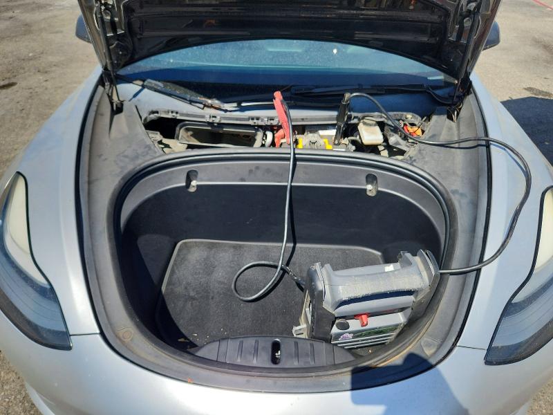 Photo 11 from auction – 2018 TESLA MODEL 3 with VIN 5YJ3E1EA3JF156770