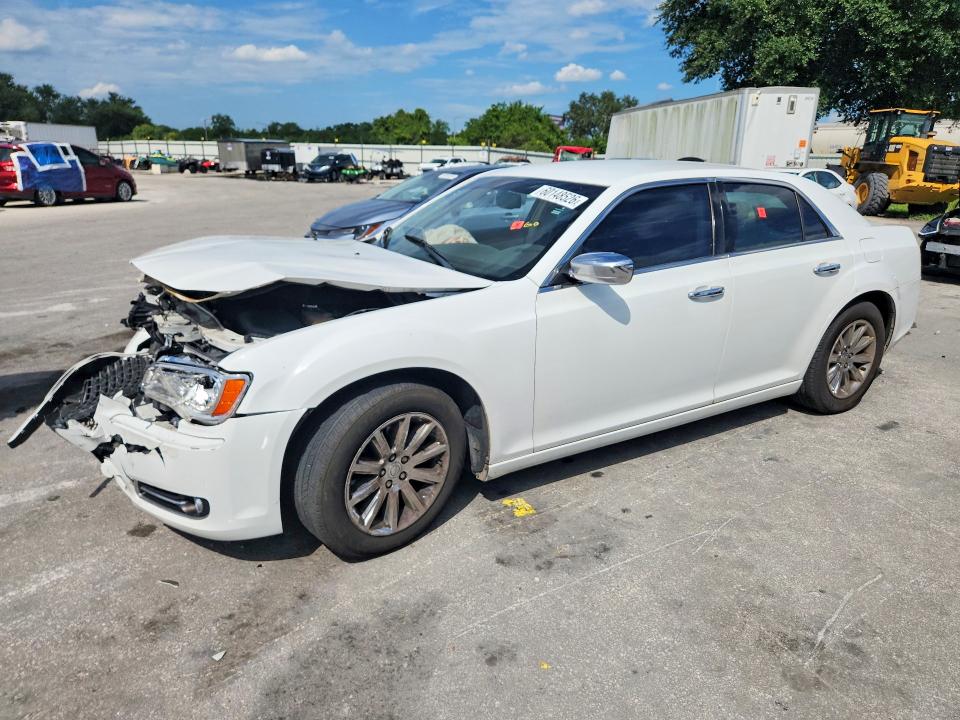 2013 CHRYSLER 300C - Търг №69324126