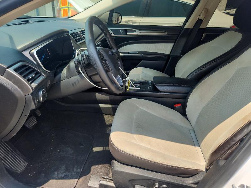 Photo 7 from auction – 2019 FORD FUSION with VIN 3FA6P0HD7KR196279