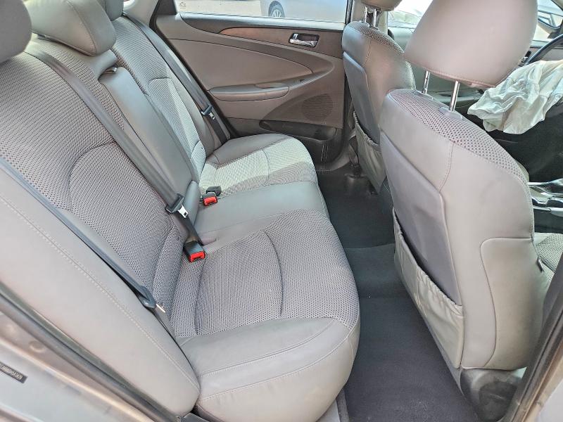 Photo 10 from auction – 2013 HYUNDAI SONATA with VIN 5NPEC4AB6DH543429