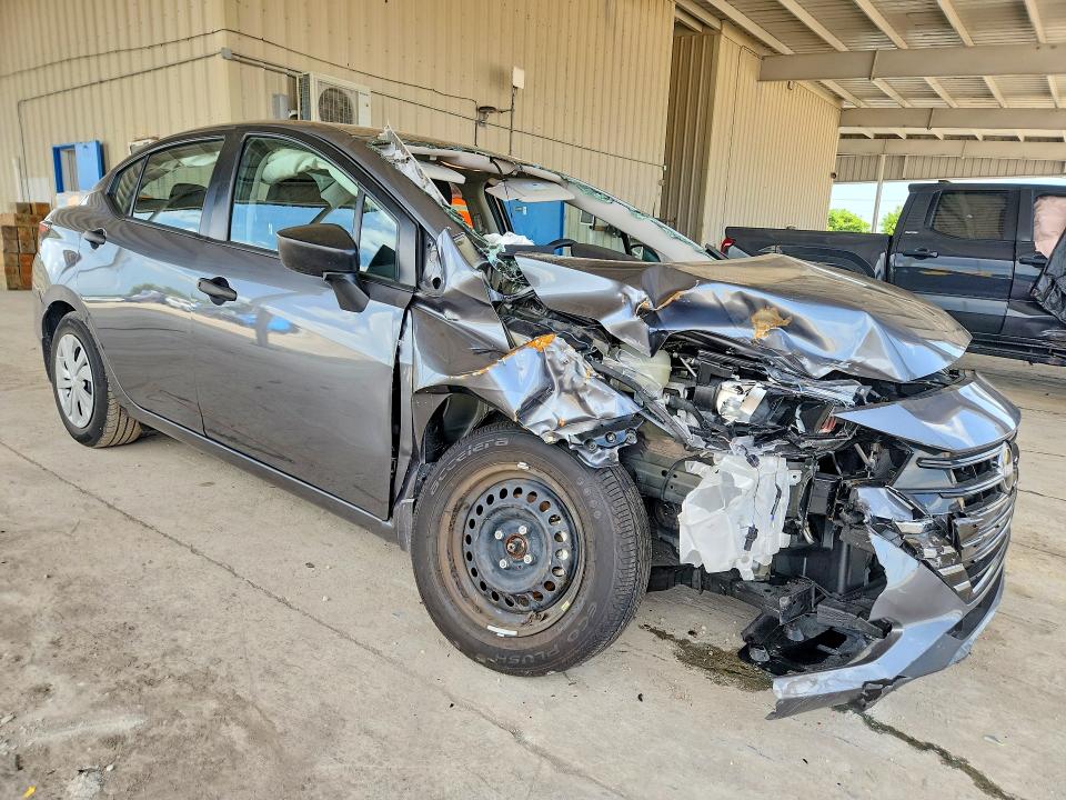 Photo 4 from auction – 2024 NISSAN VERSA with VIN 3N1CN8DV1RL831075