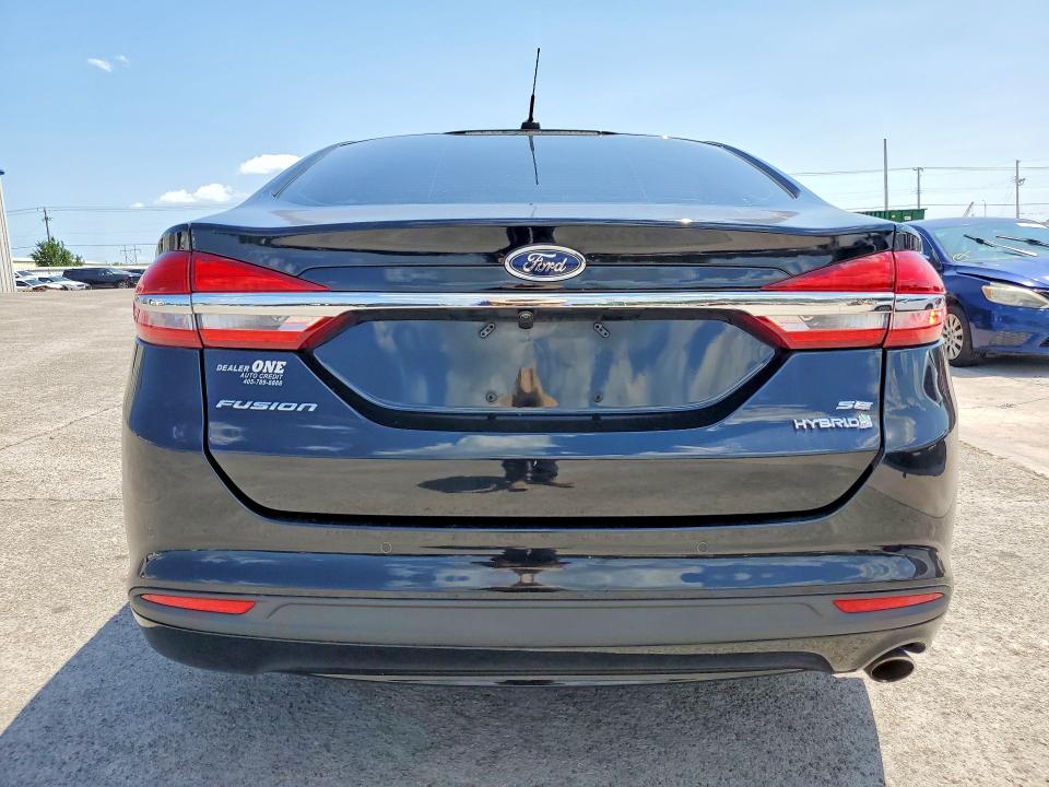 Photo 6 from auction – 2018 FORD FUSION with VIN 3FA6P0LU8JR153978