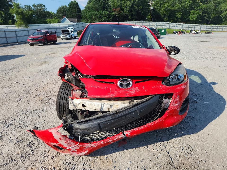 Photo 5 from auction – 2011 MAZDA MAZDA2 with VIN JM1DE1HY6B0112498