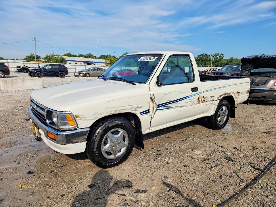 Photo 1 from auction – 1992 TOYOTA PICKUP with VIN 4TARN81P6NZ001607