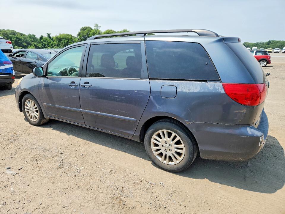 Снимка 2 от търг – 2010 TOYOTA SIENNA с VIN 5TDYK4CC4AS295418
