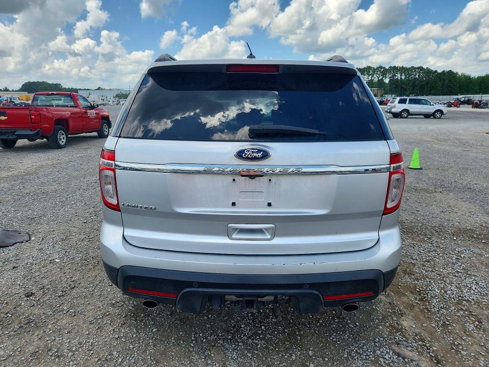 Photo 6 from auction – 2012 FORD EXPLORER with VIN 1FMHK7F80CGA50715