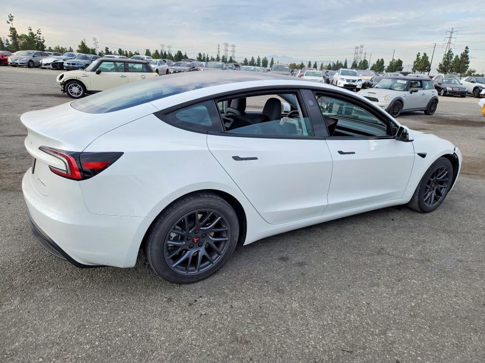 Photo 3 from auction – 2025 TESLA MODEL 3 with VIN 5YJ3E1EB2SF887958