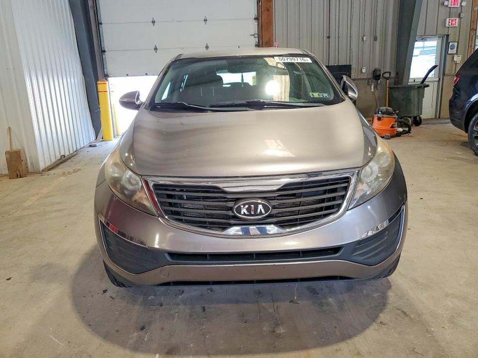 Photo 5 from auction – 2011 KIA SPORTAGE with VIN KNDPBCA29B7102272