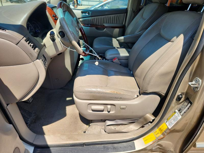 Photo 7 from auction – 2005 TOYOTA SIENNA with VIN 5TDBA22C45S036397