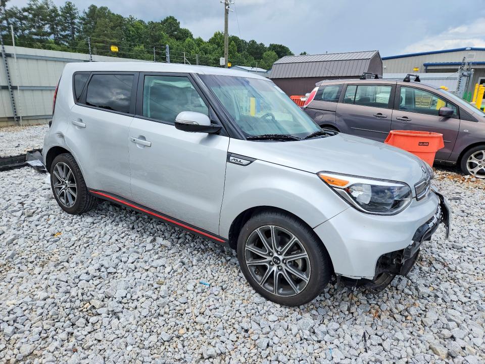 Photo 4 from auction – 2017 KIA SOUL with VIN KNDJX3AA3H7495192