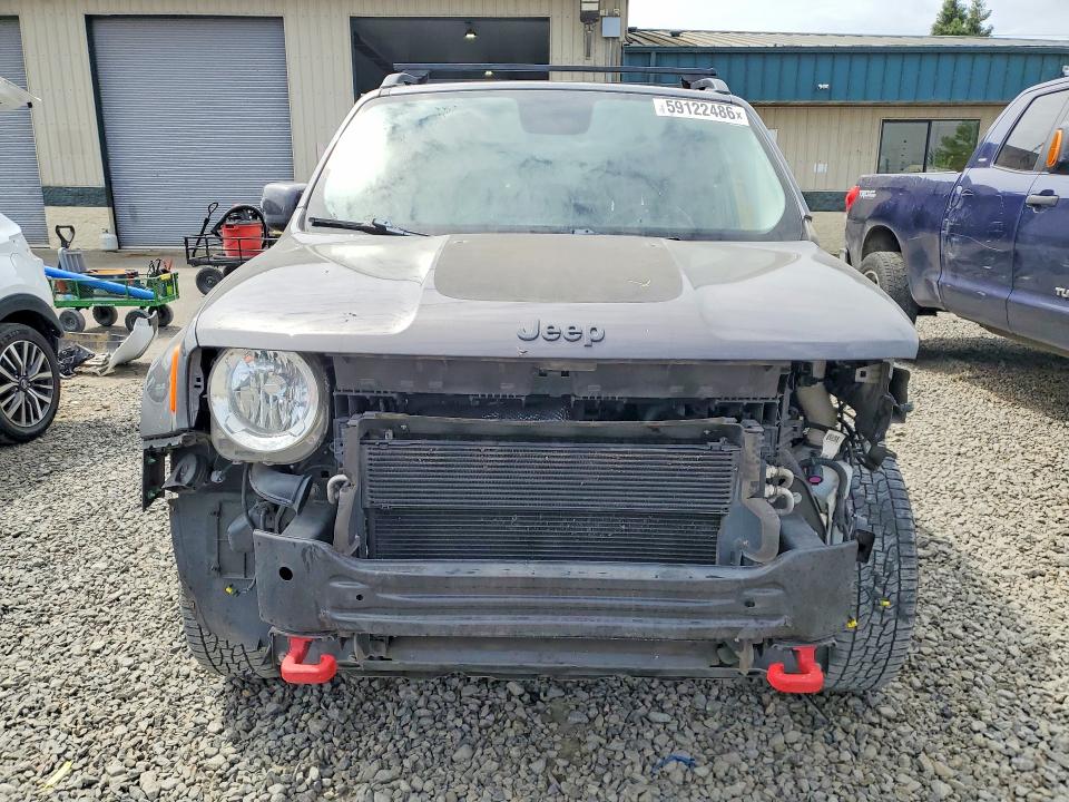 Photo 5 from auction – 2016 JEEP RENEGADE with VIN ZACCJBCT0GPC81541