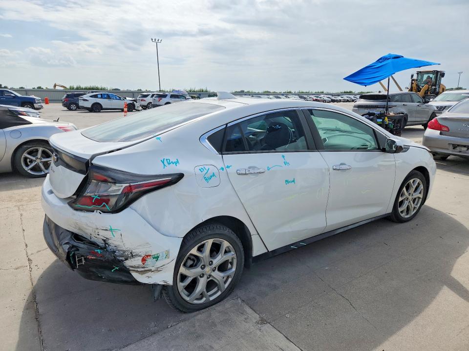 Photo 3 from auction – 2017 CHEVROLET VOLT with VIN 1G1RD6S52HU172518