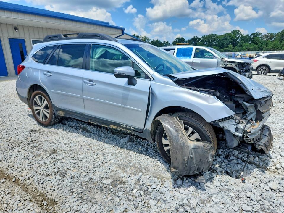 Photo 4 from auction – 2018 SUBARU OUTBACK with VIN 4S4BSANC1J3310200