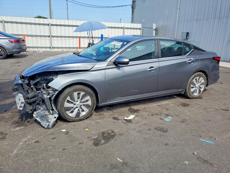 NISSAN ALTIMA 2020 with VIN 1N4BL4BV0LC263694 - Photo from auction