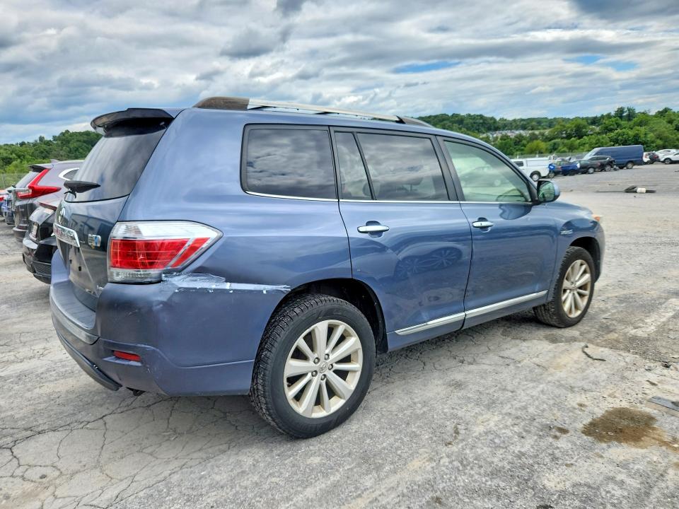 Photo 3 from auction – 2013 TOYOTA HIGHLANDER with VIN JTEDC3EH9D2013182