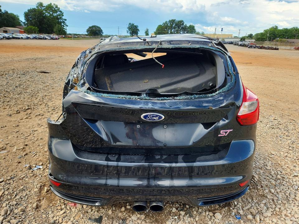 Photo 6 from auction – 2014 FORD FOCUS with VIN 1FADP3L96EL137867
