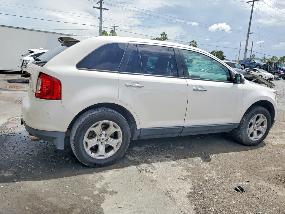 Photo 3 from auction – 2011 FORD EDGE with VIN 2FMDK3JC1BBB65168