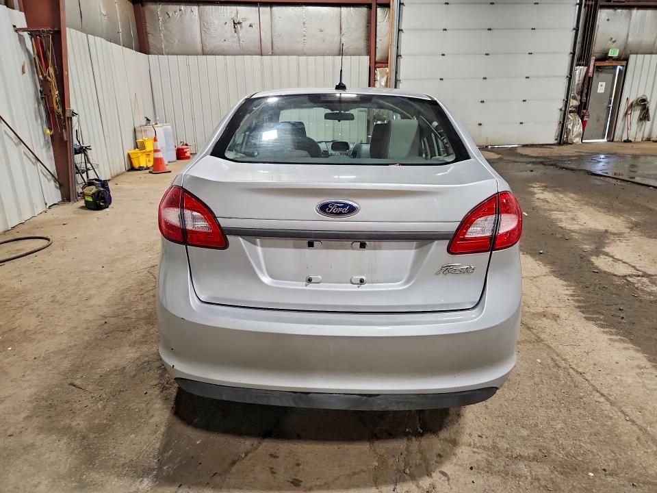 Photo 6 from auction – 2012 FORD FIESTA with VIN 3FADP4AJ6CM126530