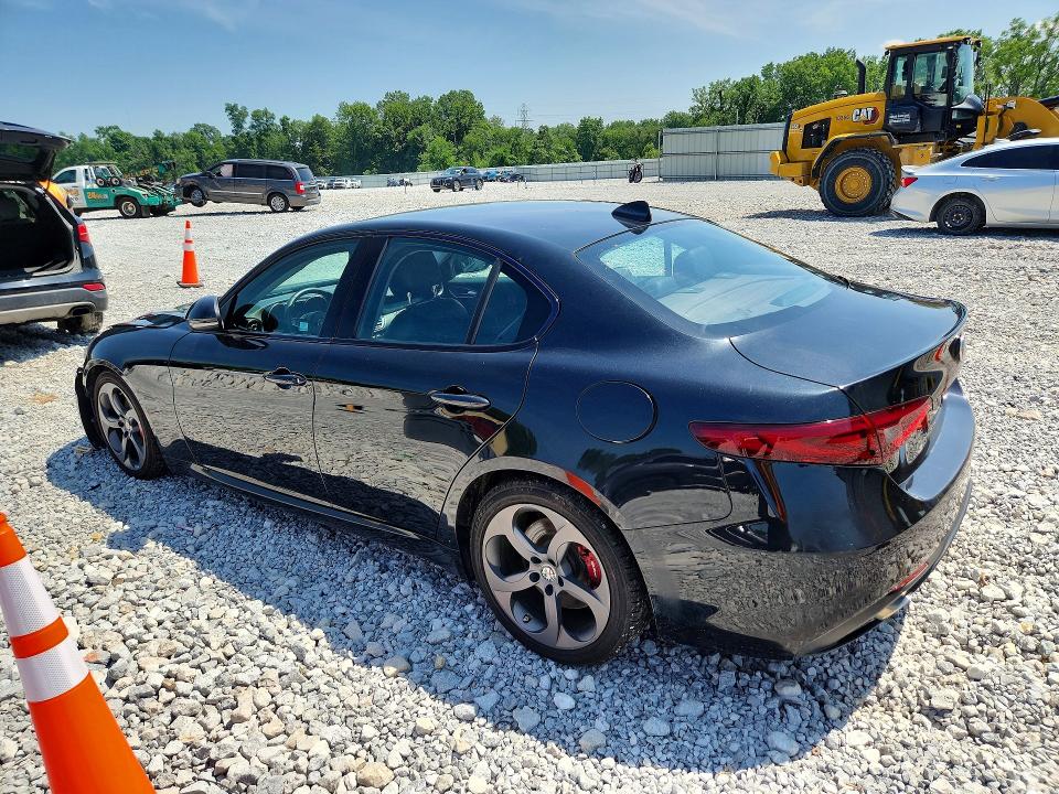 Photo 2 from auction – 2018 ALFA ROMEO GIULIA with VIN ZARFAEBN9J7567626
