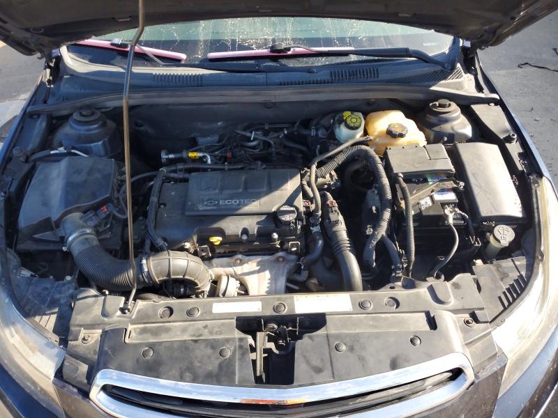 Photo 11 from auction – 2015 CHEVROLET CRUZE with VIN 1G1PC5SB4F7145438