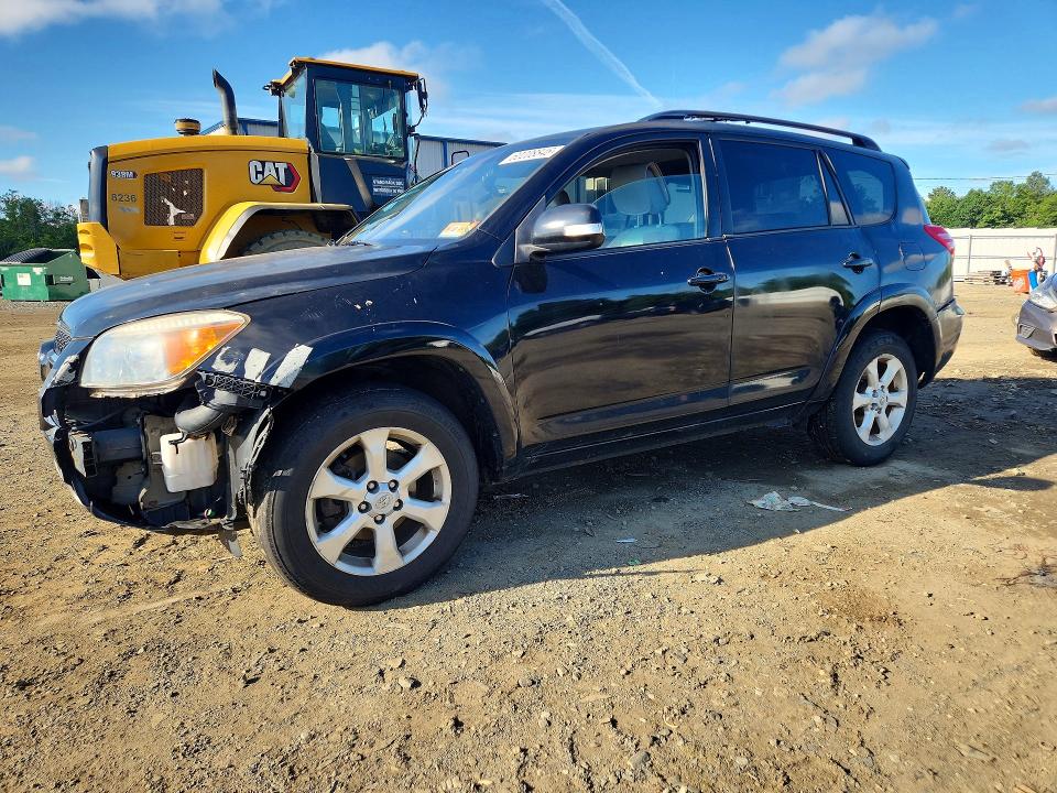 TOYOTA RAV4 2011 with VIN JTMDK4DV7BD018032 - Photo from auction