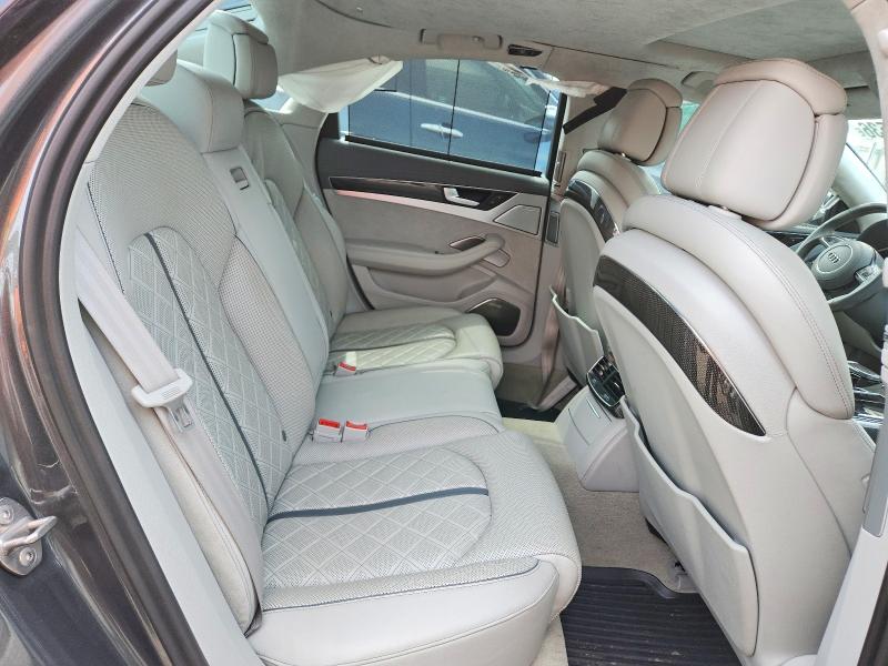 Zdjęcie 10 z aukcji – 2013 AUDI S8 z VIN WAUD2AFD4DN022682